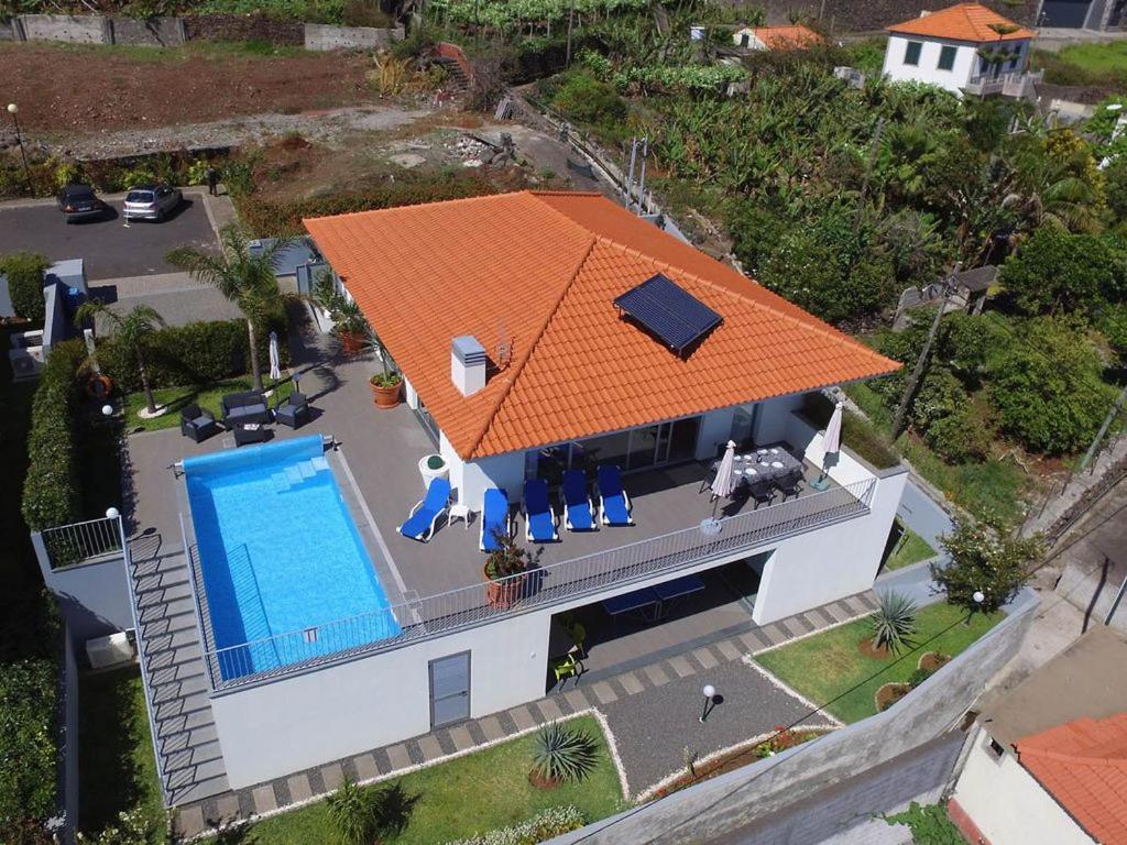 Blue Villa *